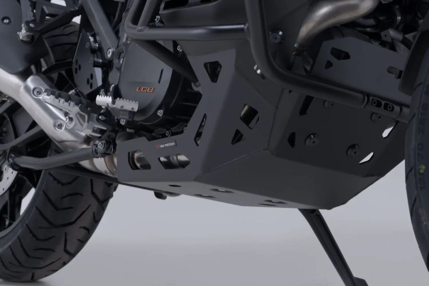 SW-MOTECH - ENGINE GUARD - 05062617
