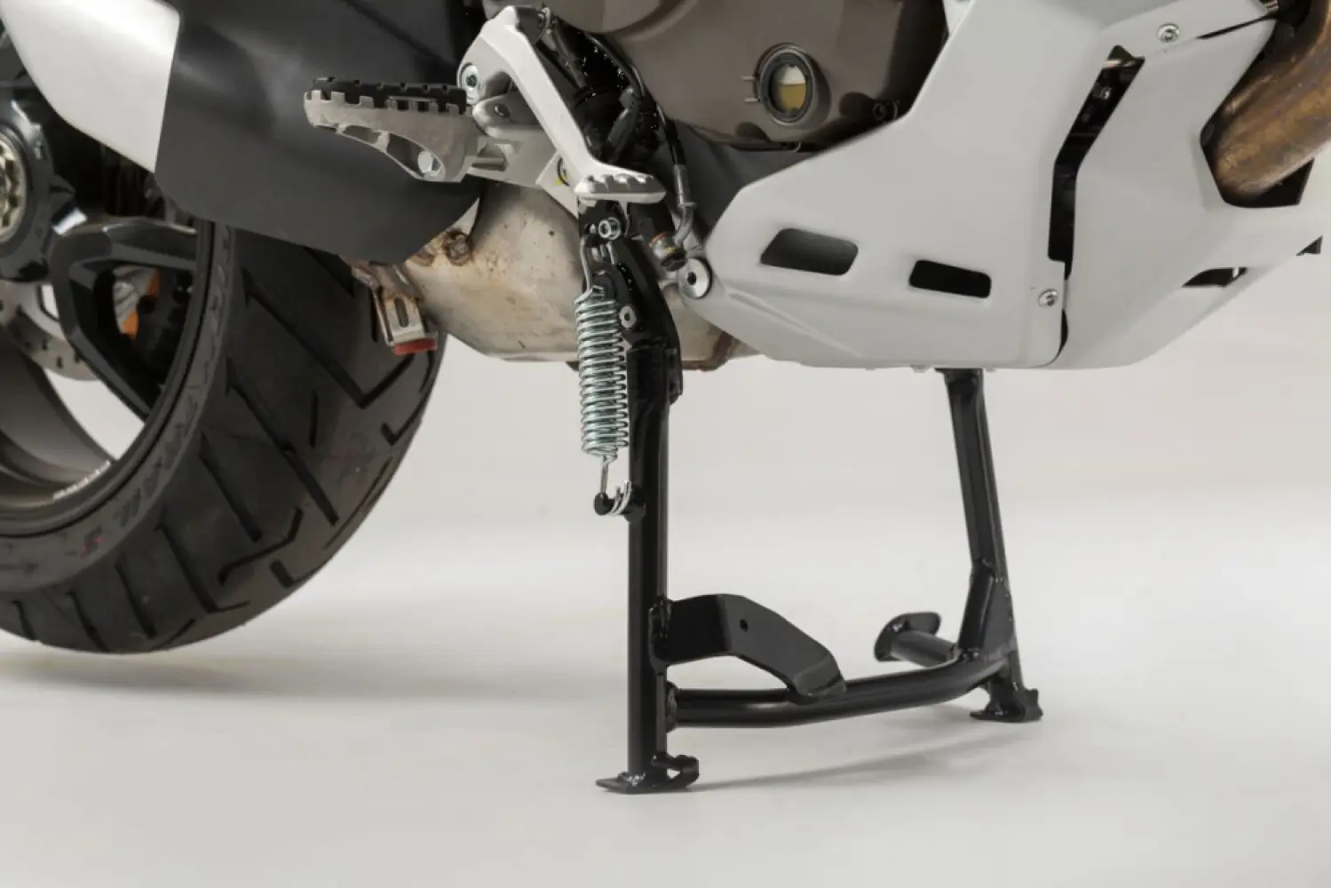 SW-MOTECH - CENTER STAND - 05100450