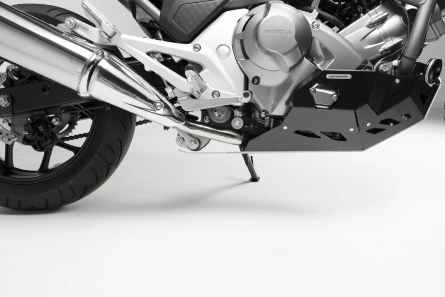SW-MOTECH - ENGINE GUARD - 05061831