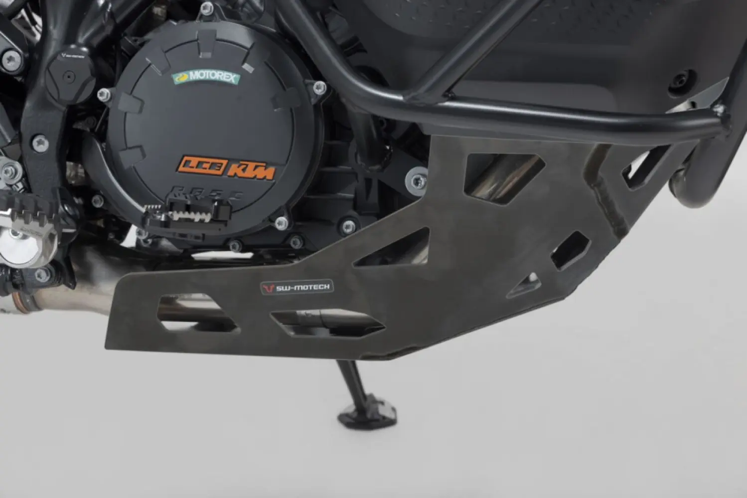 SW-MOTECH - ENGINE GUARD - 05061895
