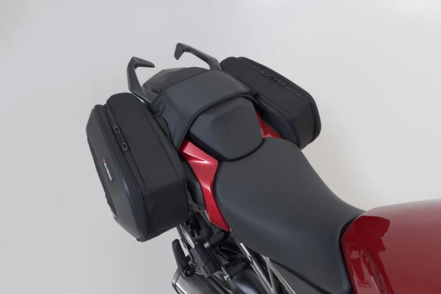 SW-MOTECH - PRO BLAZE H SADDLEBAG SET - 35012369