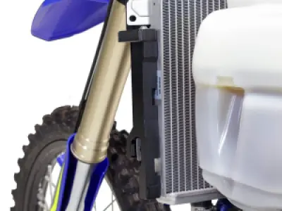 AXP RACING - RADIATOR GUARDS HDPE BK  - 19010955