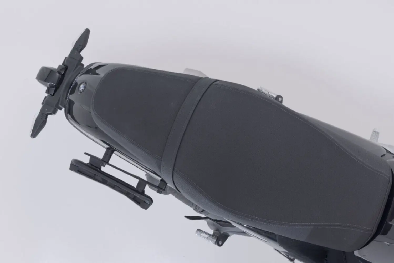 SW-MOTECH - V-LOC SIDE CARRIER RIGHT - 15101346
