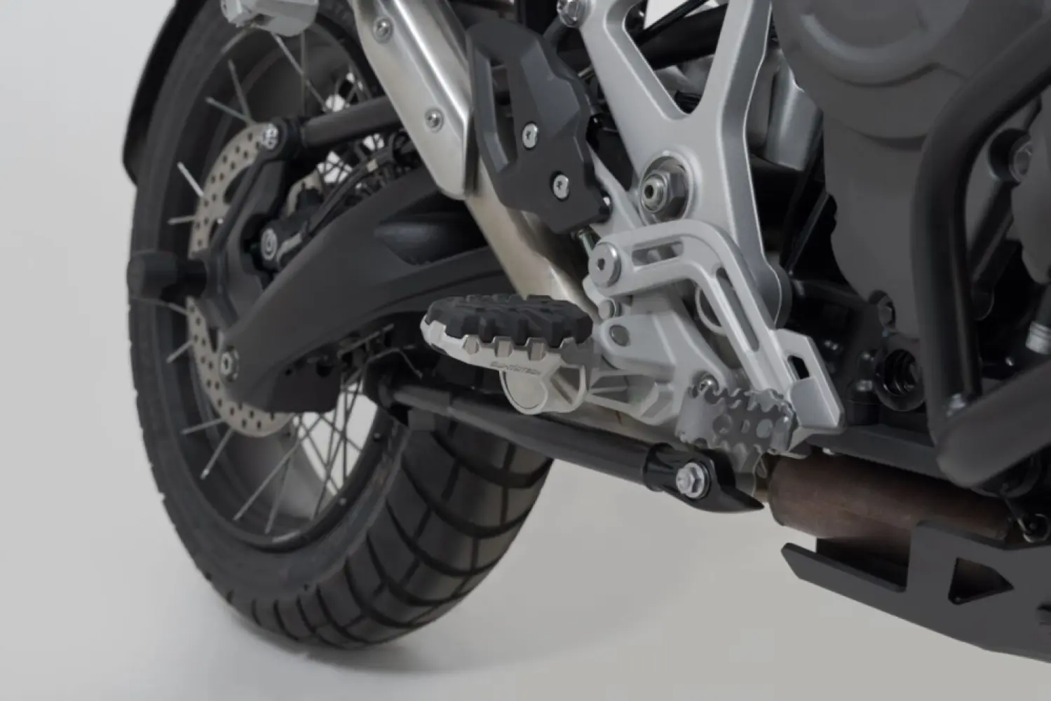 SW-MOTECH - EVO FOOTREST KIT - 16202463