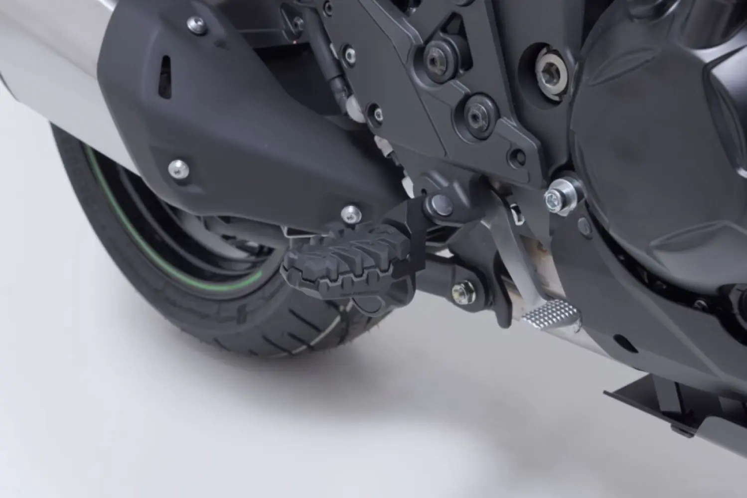 SW-MOTECH - EVO FOOTREST KIT - 16202766