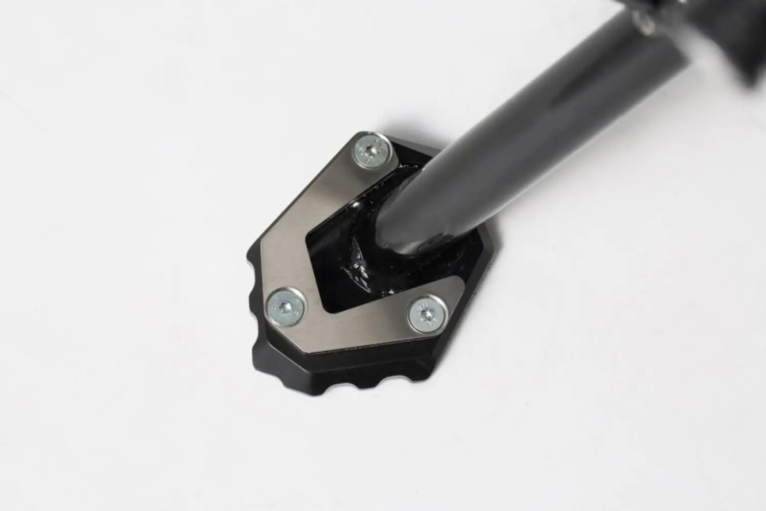 SW-MOTECH - EXTENSION SIDE STAND FOOT - 05100767