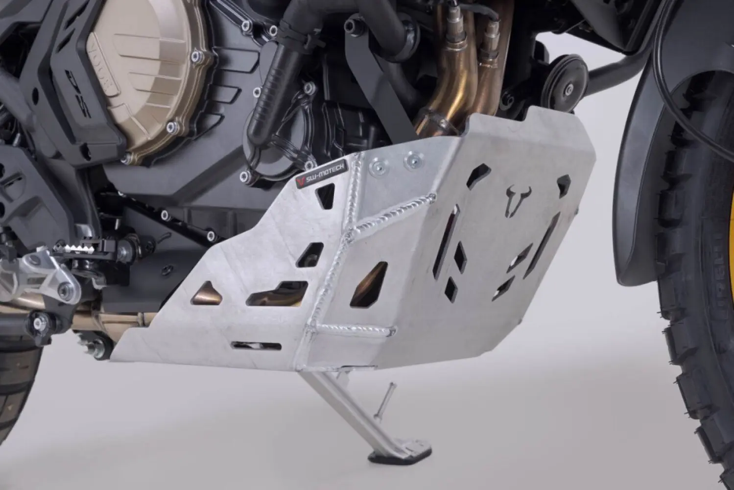 SW-MOTECH - ENGINE GUARD SILVER - 05062649