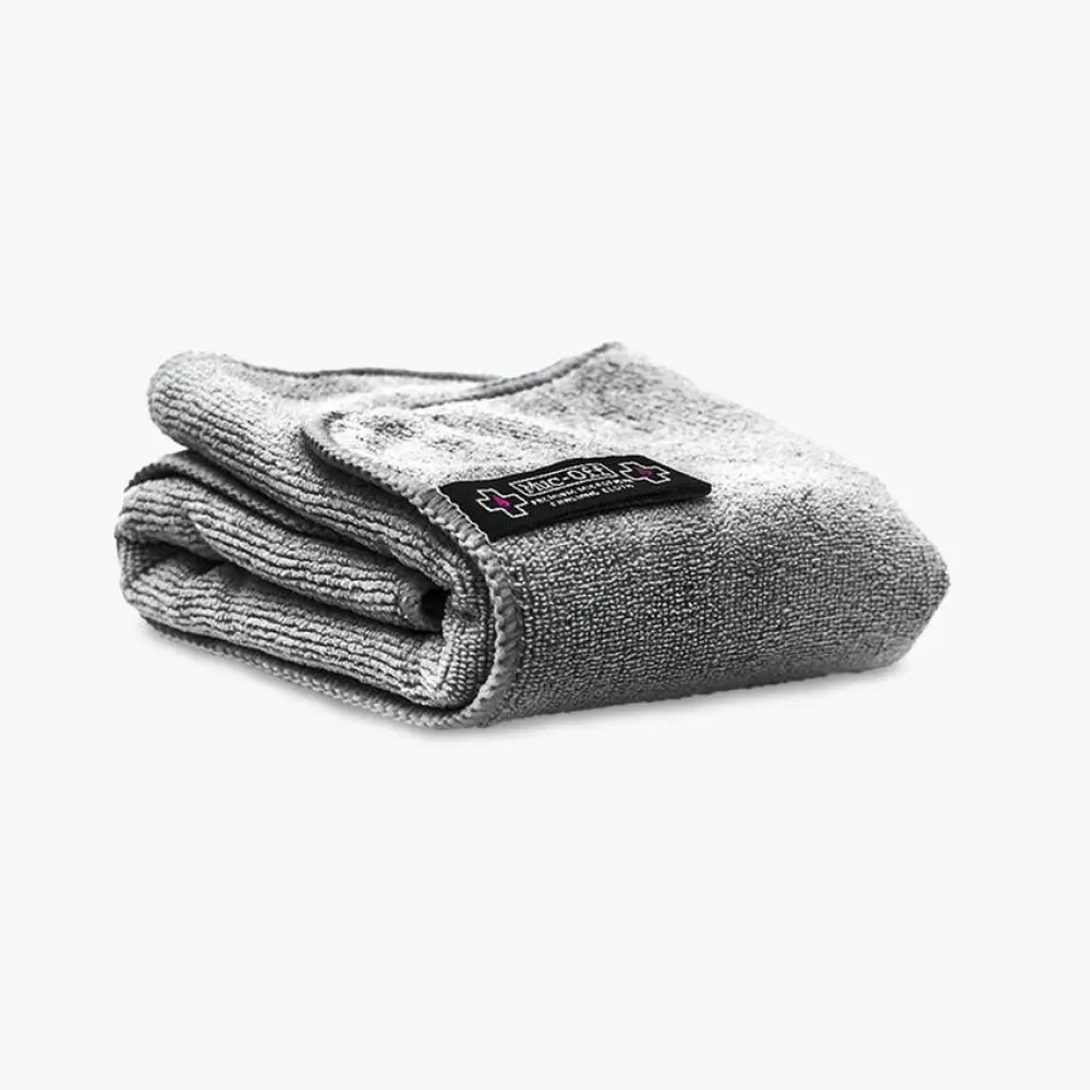 MUC-OFF - HELMET CLEANING KIT - 37040506