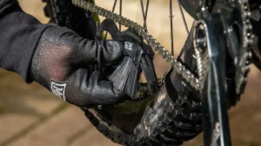 MUC-OFF - BRUSH MUC-OFF CLAW - 38500426