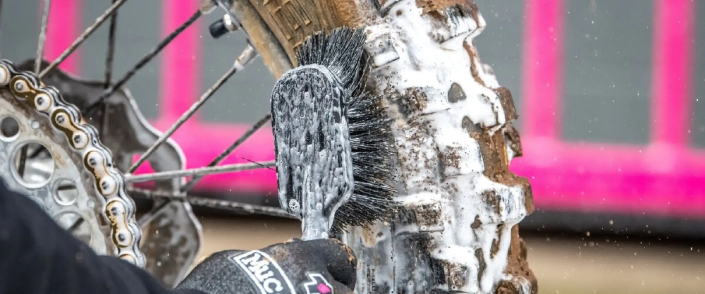 MUC-OFF - TYRE-CASSETTE BRUSH - 38500511