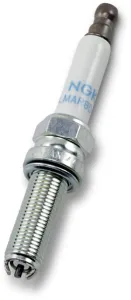 NGK SPARK PLUGS - SPARK PLUG NGK LMAR8D-J - 21030328