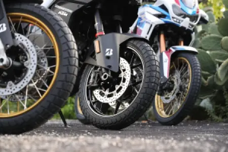 BRIDGESTONE - AT41F 100/90-19 57VTL - 03160521