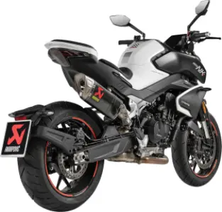 AKRAPOVIC - EXHAUST SLIP-ON CF/TI CFMOTO 8 - 18114725