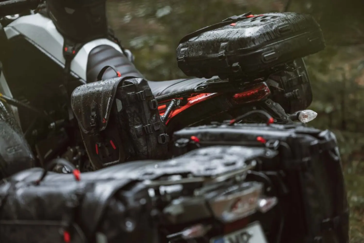 SW-MOTECH - SYSBAG WP M+ADAPT PLATE L - 35011948