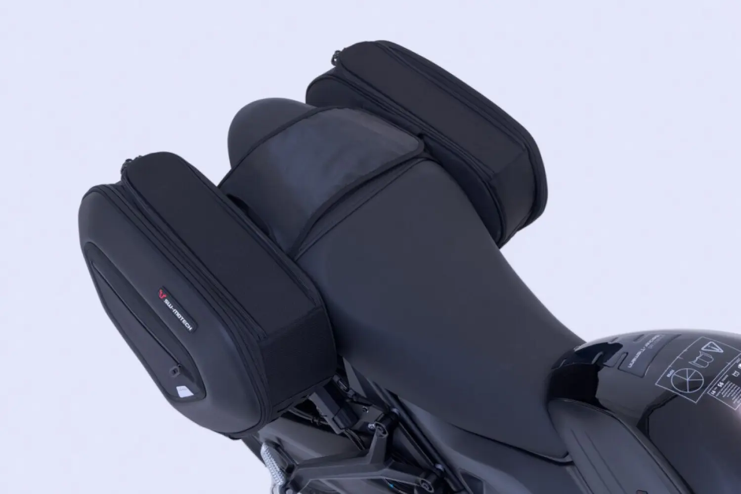 SW-MOTECH - PRO BLAZE H SADDLEBAG SET - 35012072