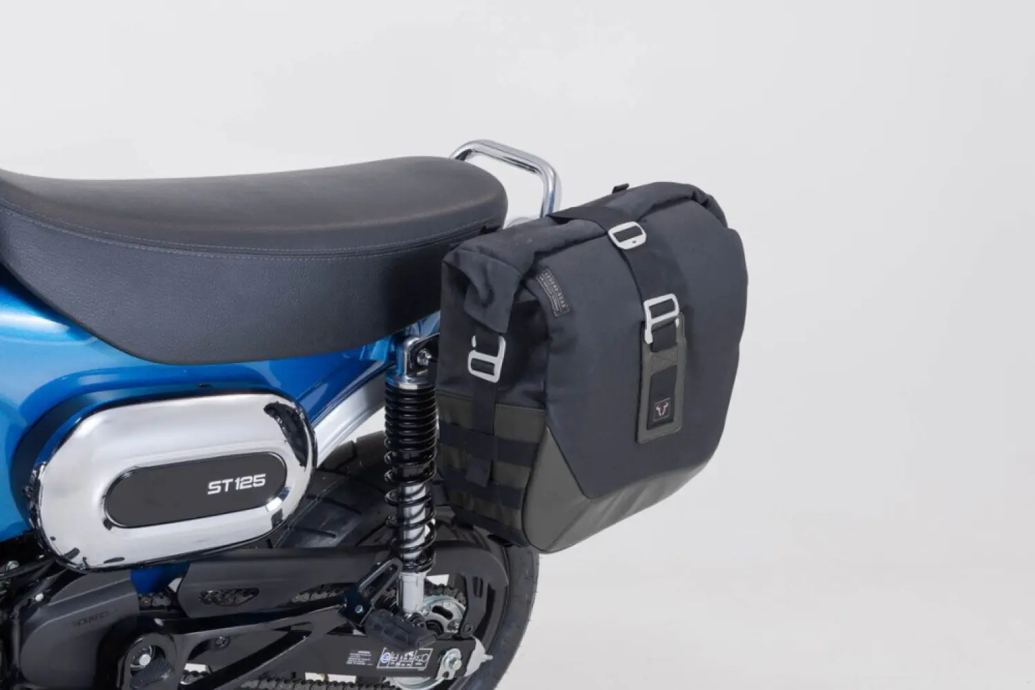 SW-MOTECH - SIDEBAG SYS LEGEND LC BLACK - 35012135