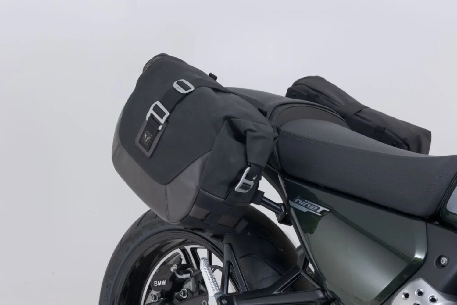 SW-MOTECH - SIDEBAG SYS LEGEND LC - 35012138