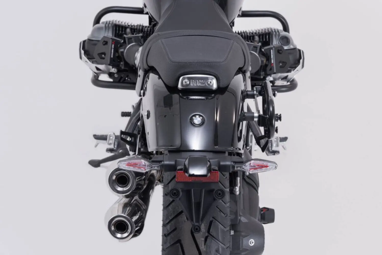 SW-MOTECH - SIDEBAG SYS LEGEND LC BLACK - 35012141