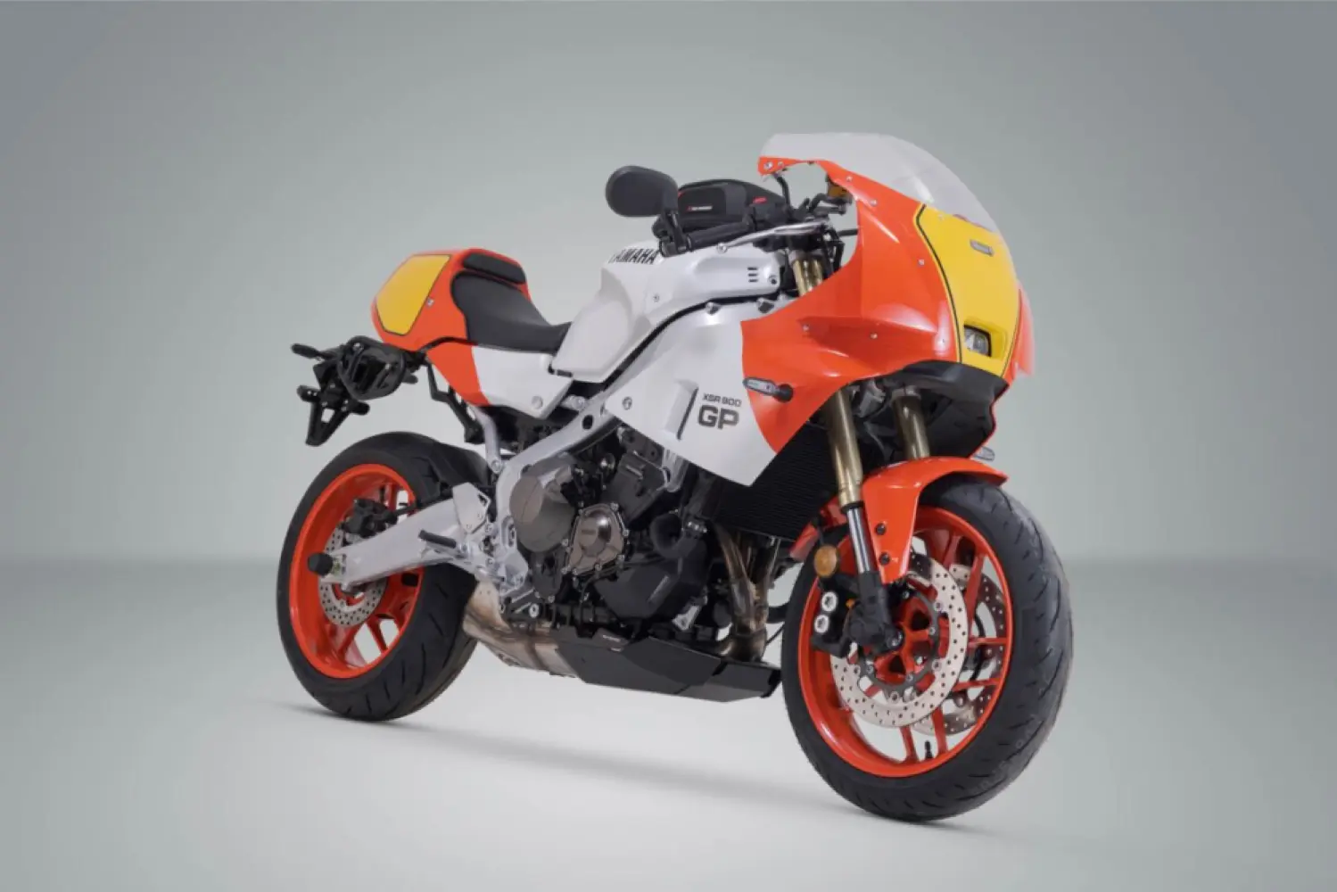 SW-MOTECH - SIDE CARRIER SLC LEFT XSR900/G - 35012194