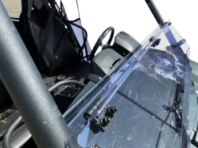 MOOSE OFFROAD FOUR WHEEL - WNDSHD FLFDNG DLX CMNDR - 23170464