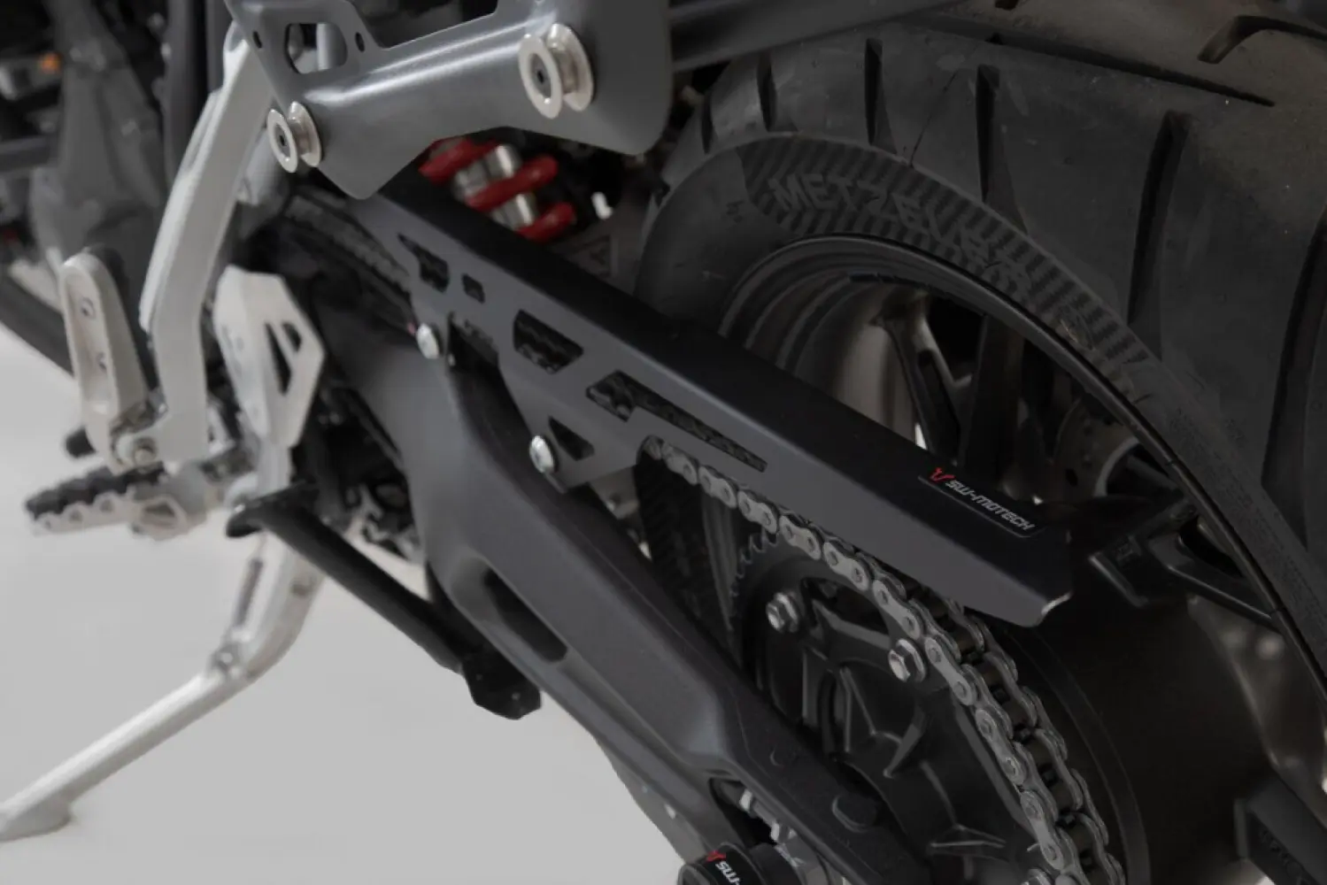 SW-MOTECH - CHAIN GUARD - 12020136