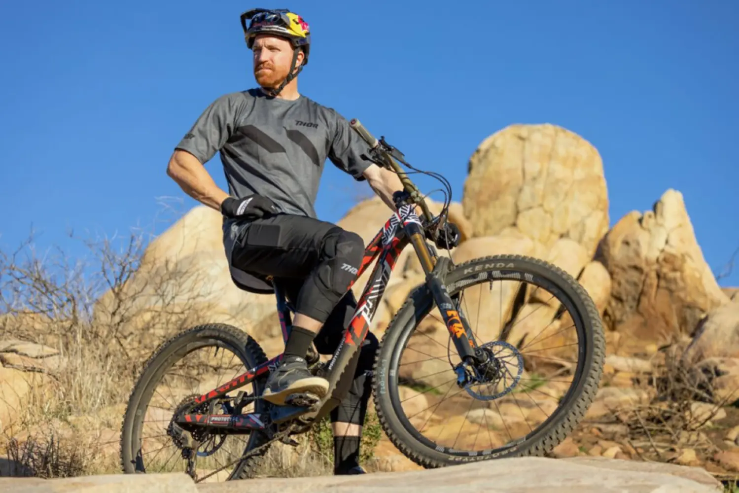 THOR - SHORT MTB ASSIST BK 30 - 50010033