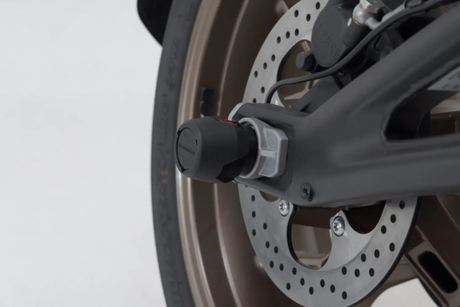 SW-MOTECH - REAR AXLE SLIDER SET - 05052311