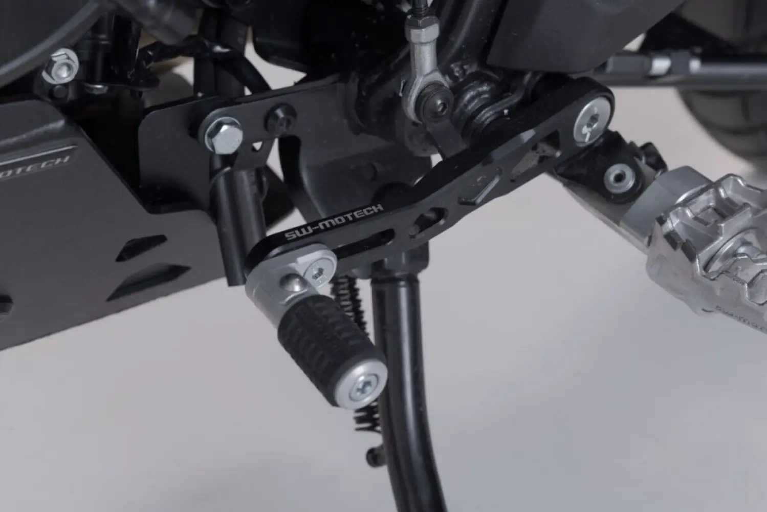 SW-MOTECH - GEAR LEVER XL750 TRANSALP - 16021667