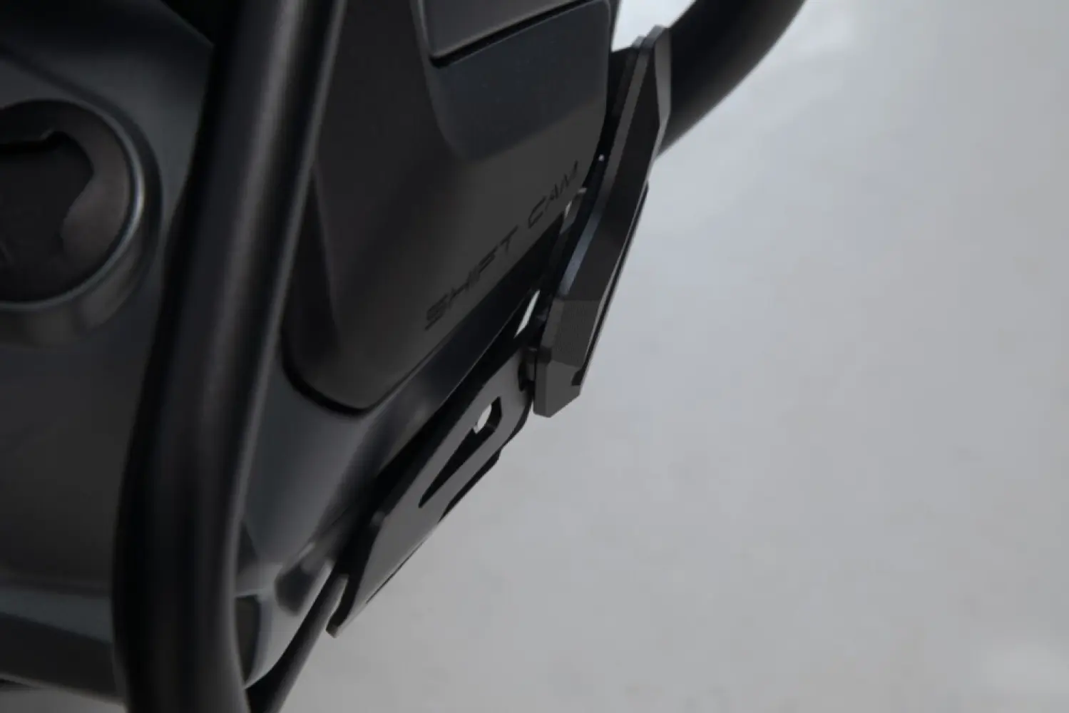SW-MOTECH - CYLINDER GUARD - 05061937