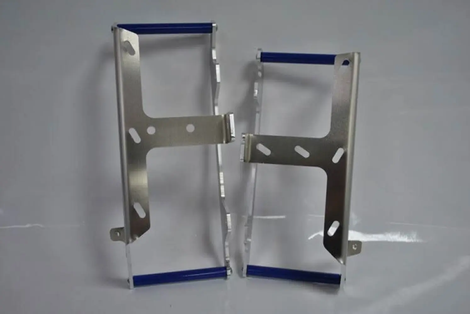 AXP RACING - RADIATOR BRACE YZ125 BL - 19010946