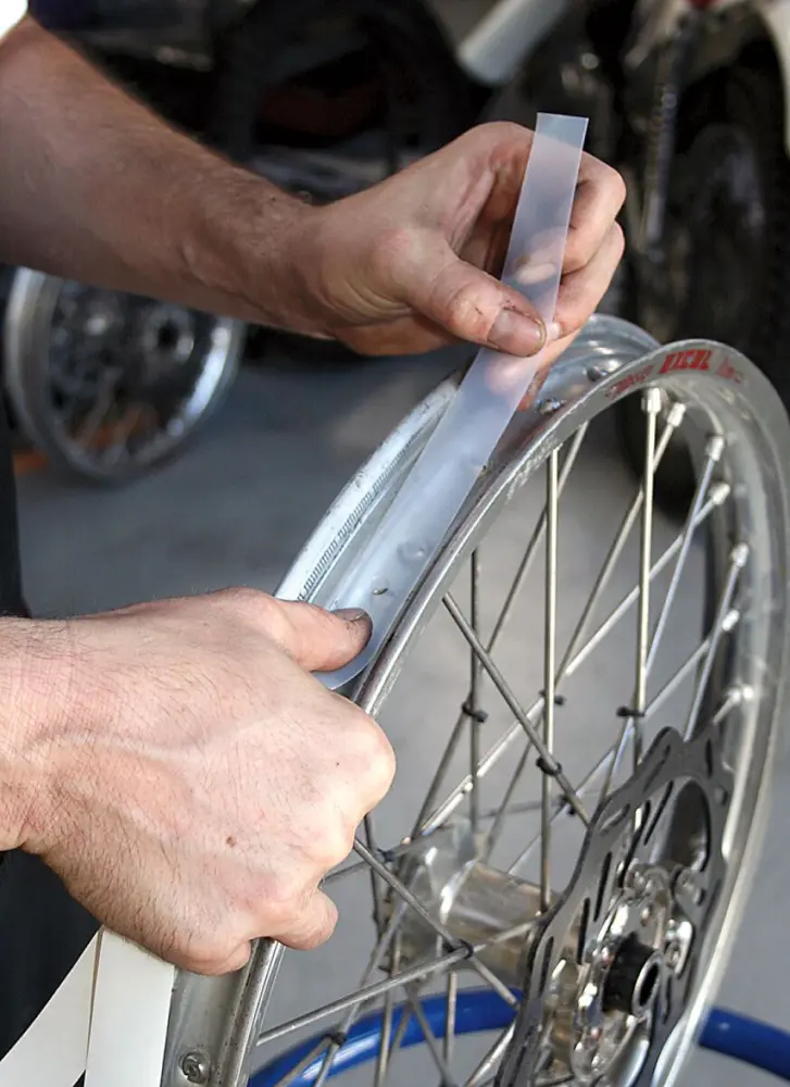 MOTION PRO - RIM STRIP TAPE 18 & 19 - 03600021