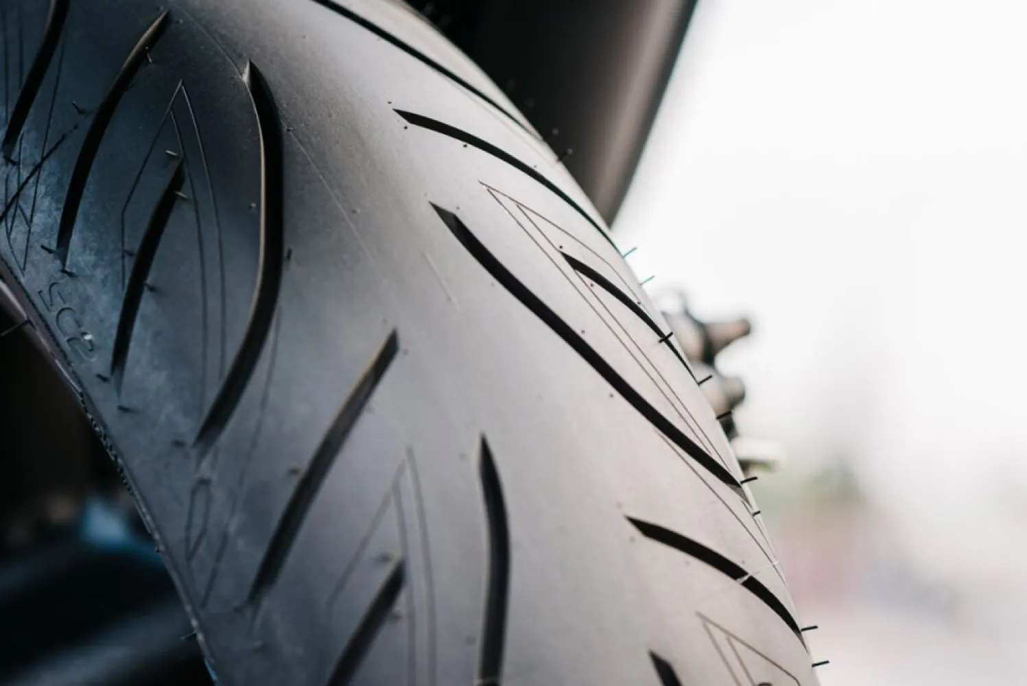 BRIDGESTONE - BATTLX SC2F 120/70R15 56H TL - 03400989