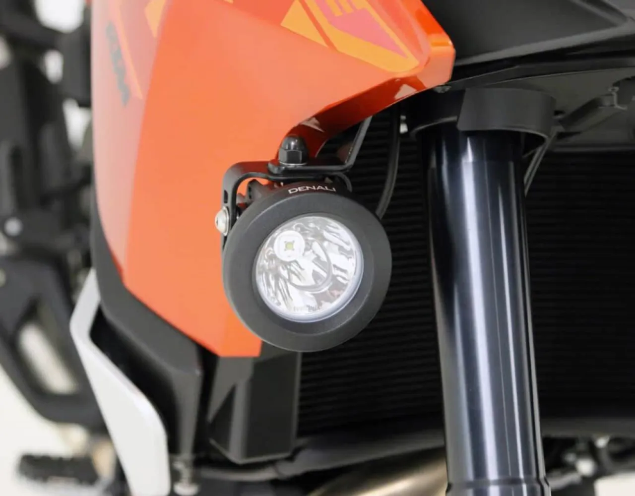 DENALI - DRIVING LIGHT MOUNT KTM 1050 1 - 20403348