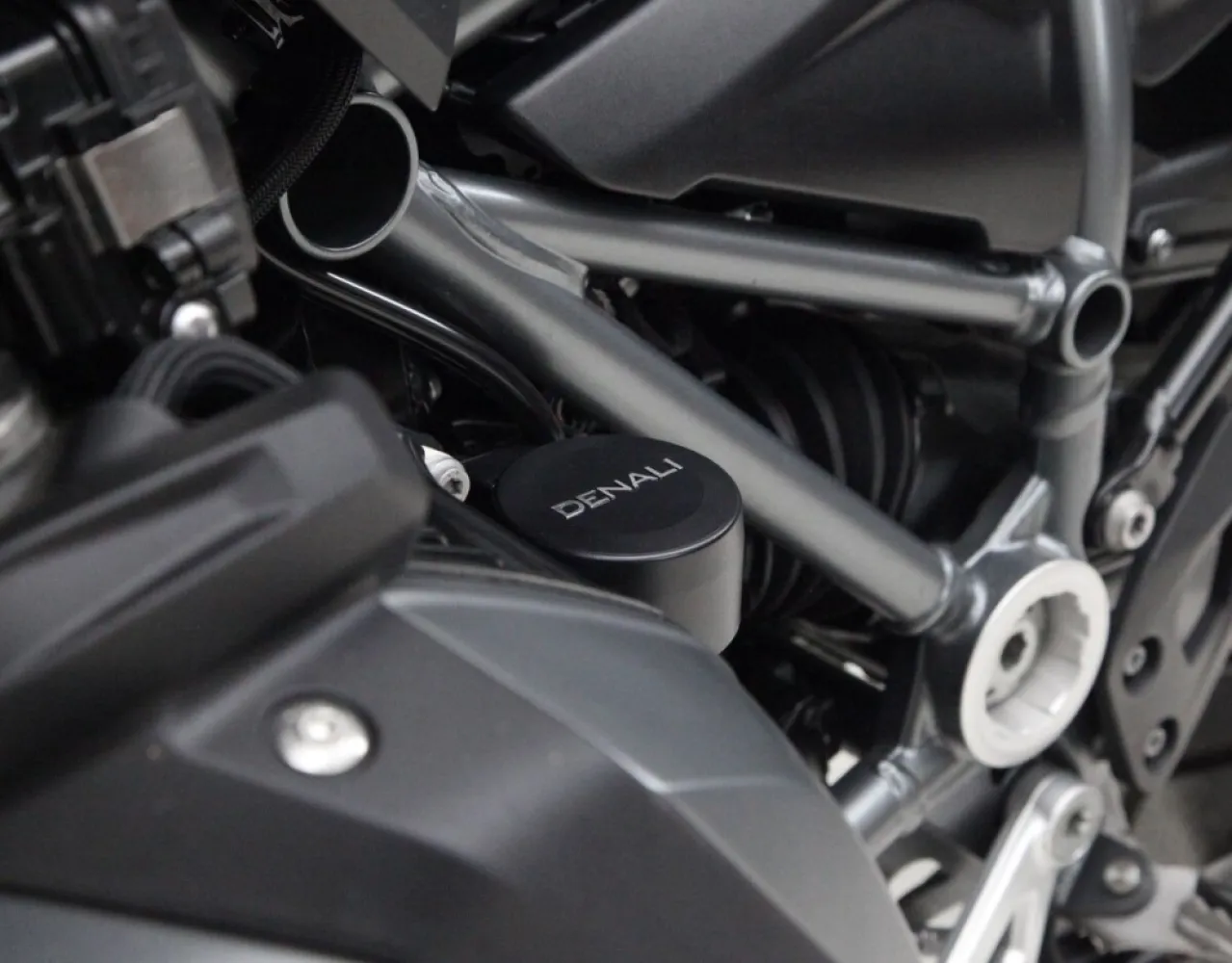 DENALI - SPLIT HORN MOUNT BMW R1200/125 - 21070355