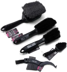 MUC-OFF - 5 BRUSH KIT - 38500321