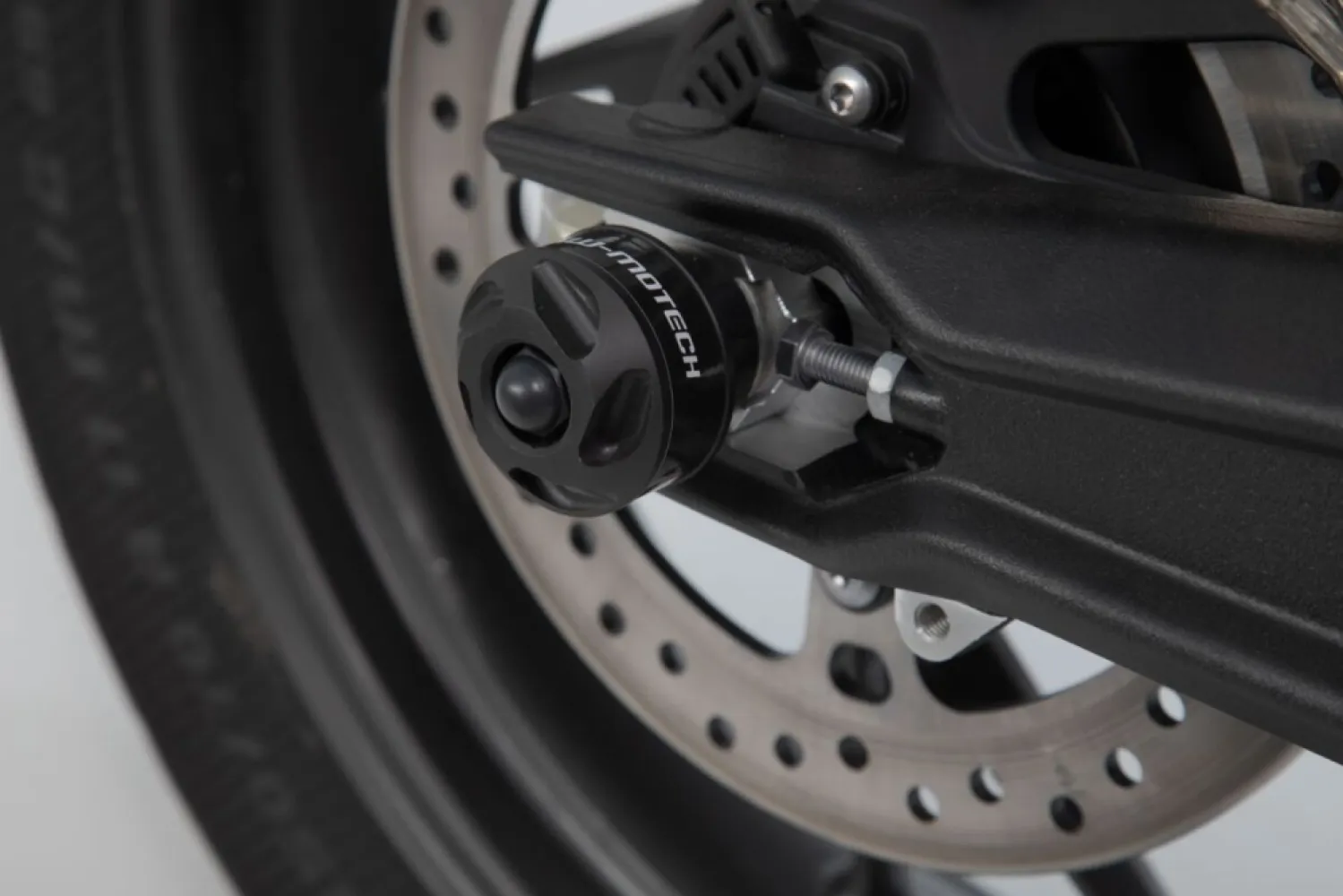 SW-MOTECH - REAR AXLE SLIDER - 05052145
