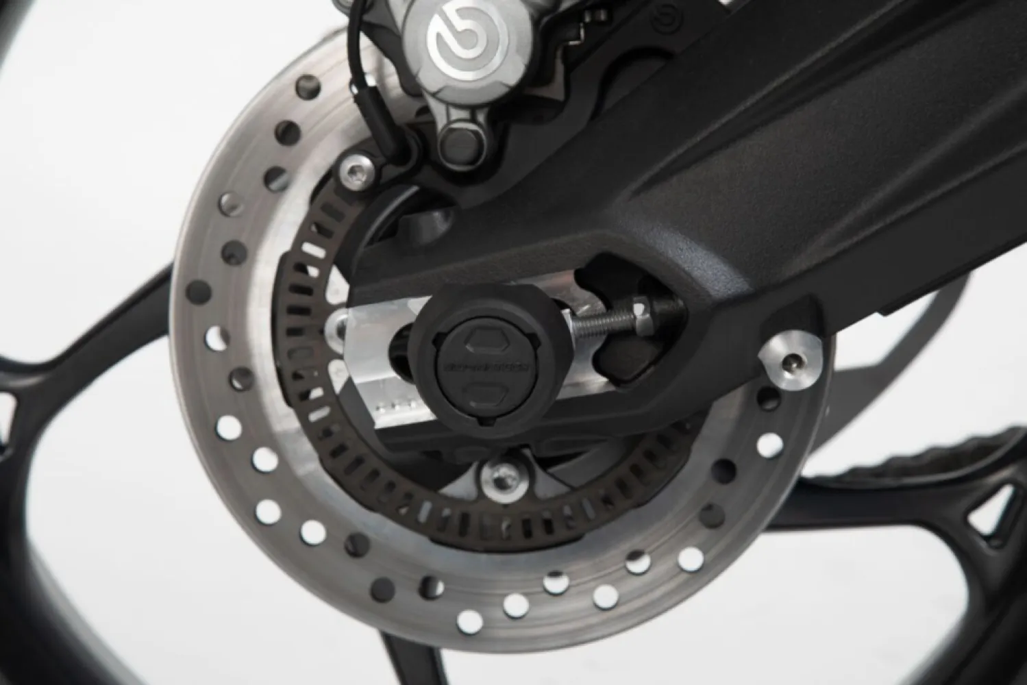 SW-MOTECH - REAR AXLE SLIDER SET - 05052193