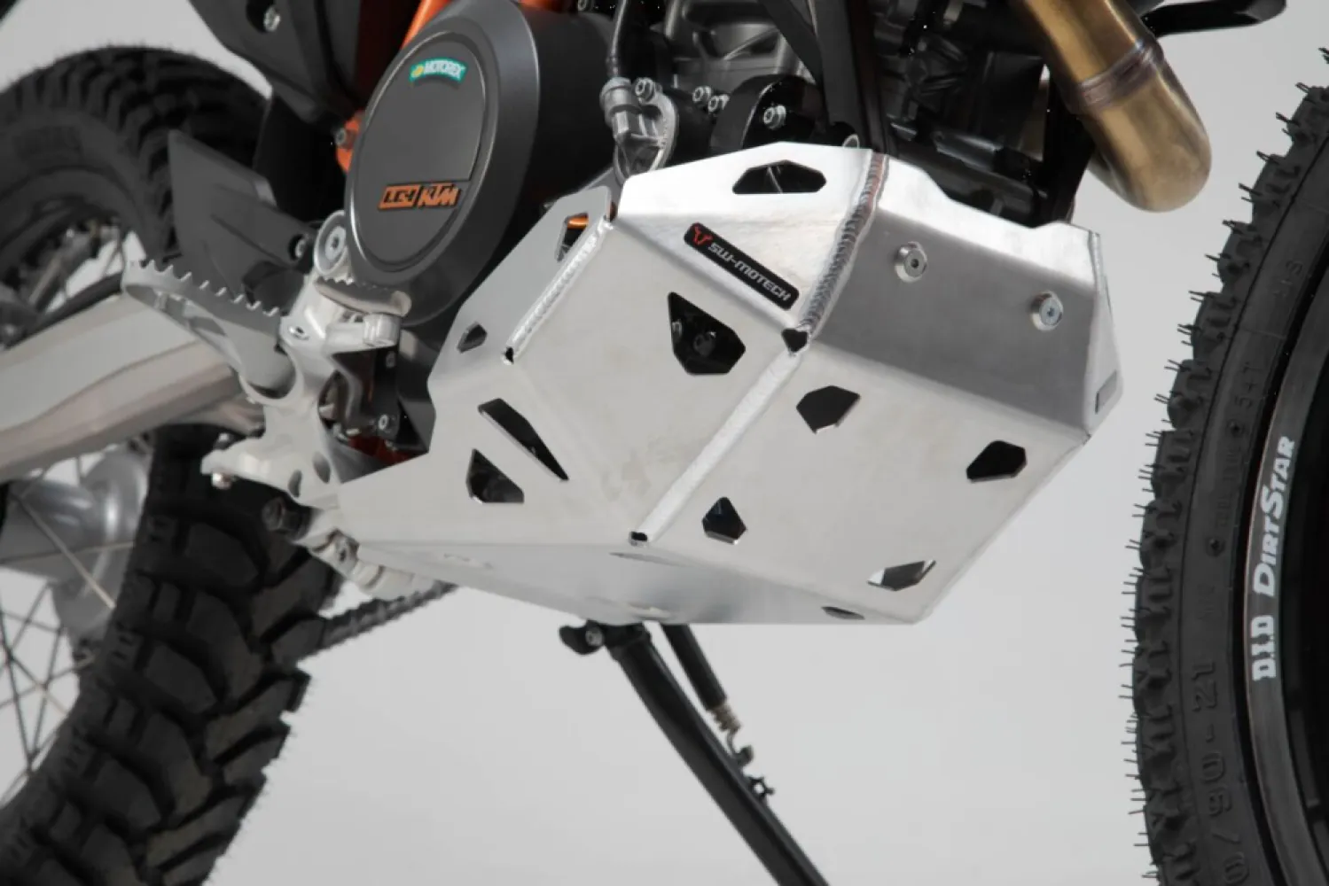 SW-MOTECH - ENGINE GUARD - 05052380