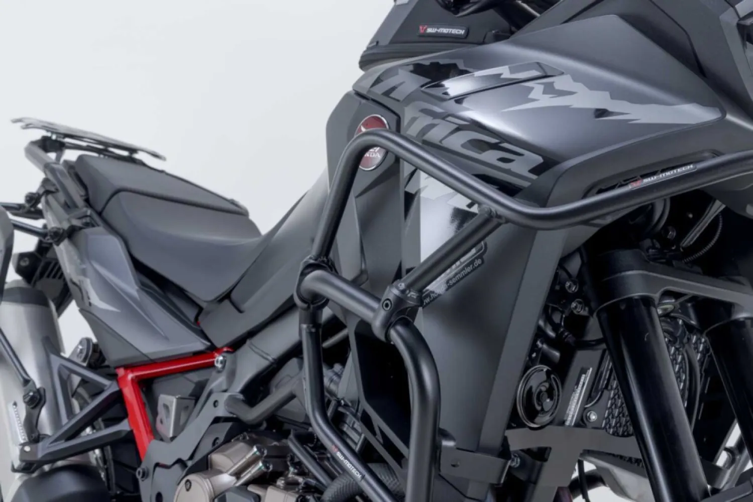 SW-MOTECH - CRASH BAR LOWER - 05052433