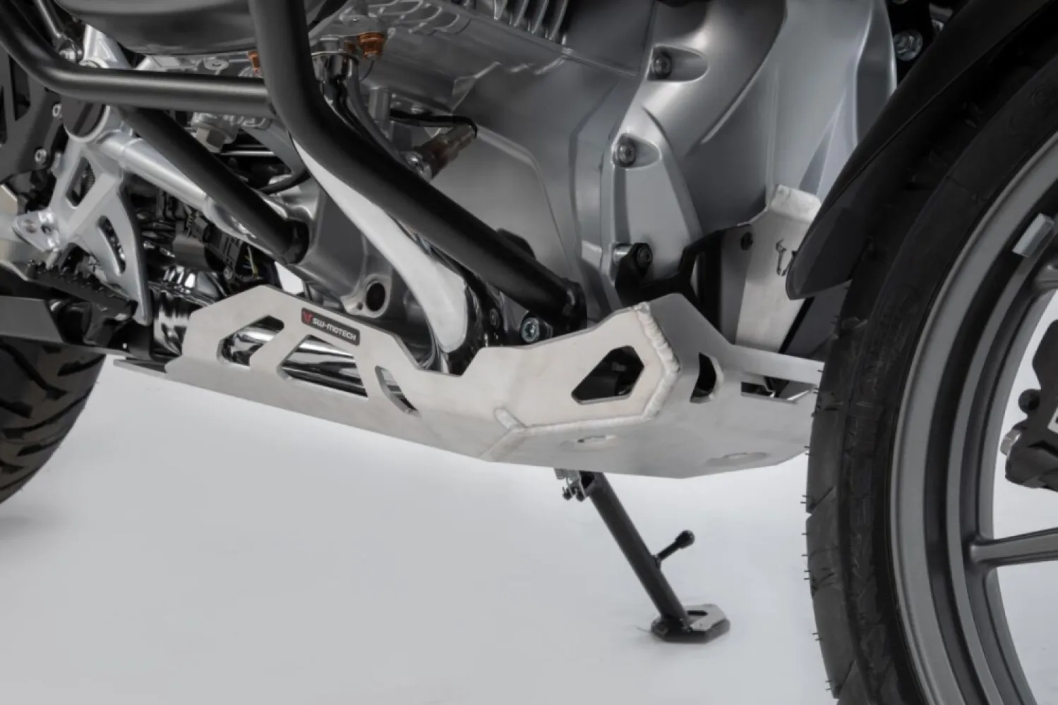 SW-MOTECH - CYLINDER GUARD - 05061614