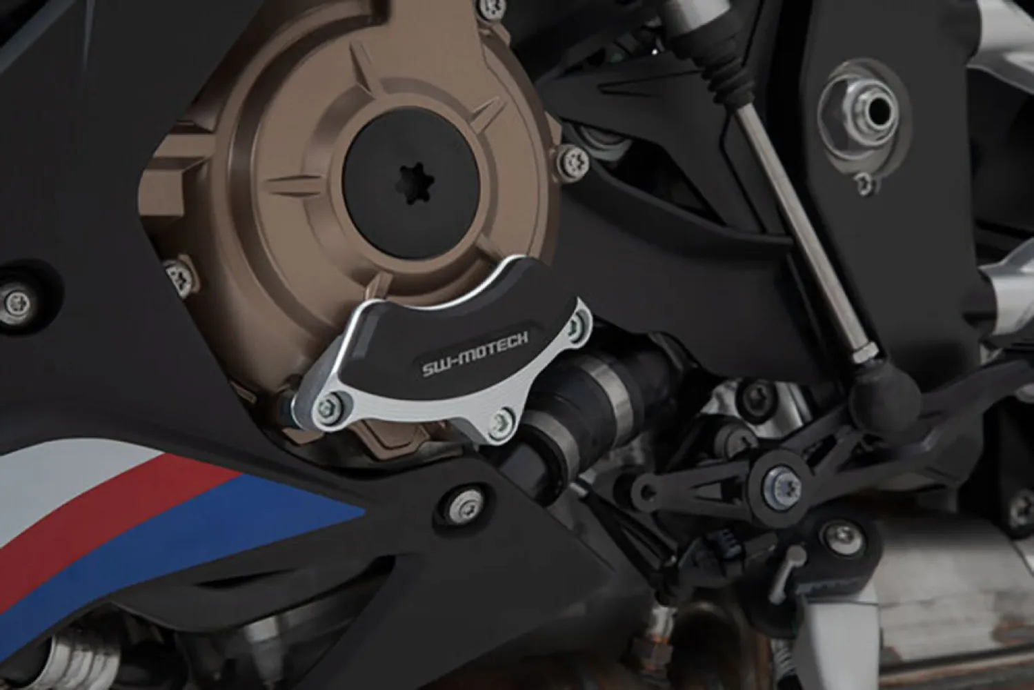 SW-MOTECH - ENGINE CASE PROTECTOR - 05061656