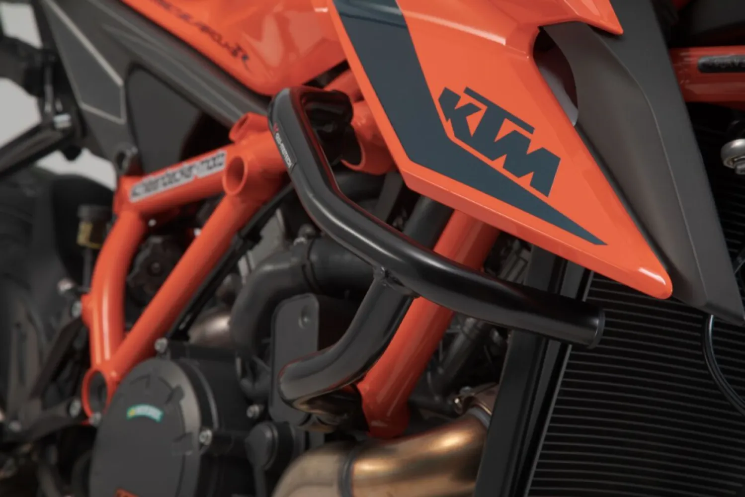SW-MOTECH - CRASH BAR - 05061670