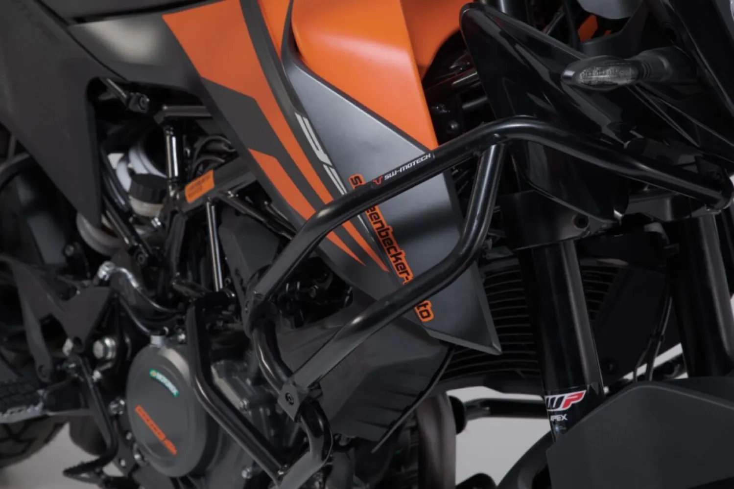 SW-MOTECH - UPPER CRASH BAR 390 ADV - 05061747