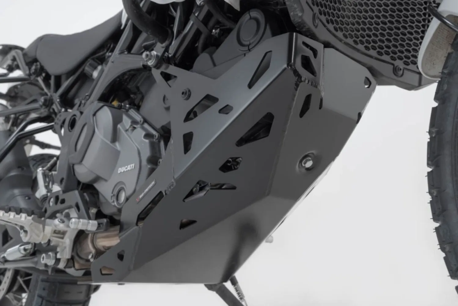 SW-MOTECH - ENGINE GUARD - 05061938
