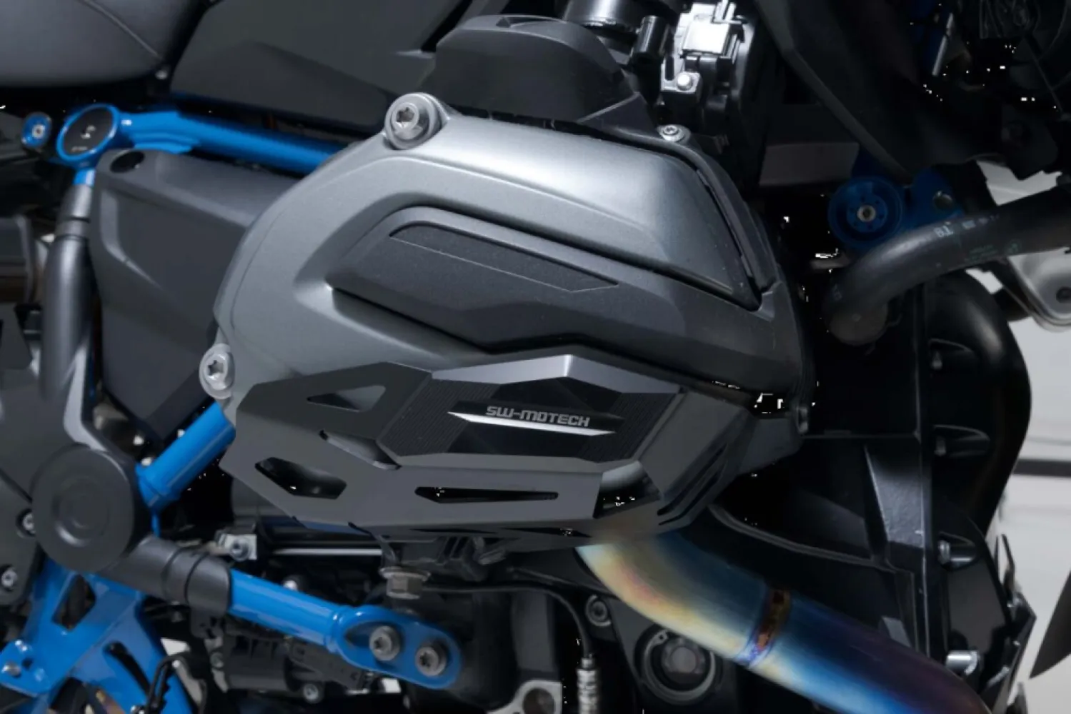 SW-MOTECH - CYLINDER GUARD - 05061948