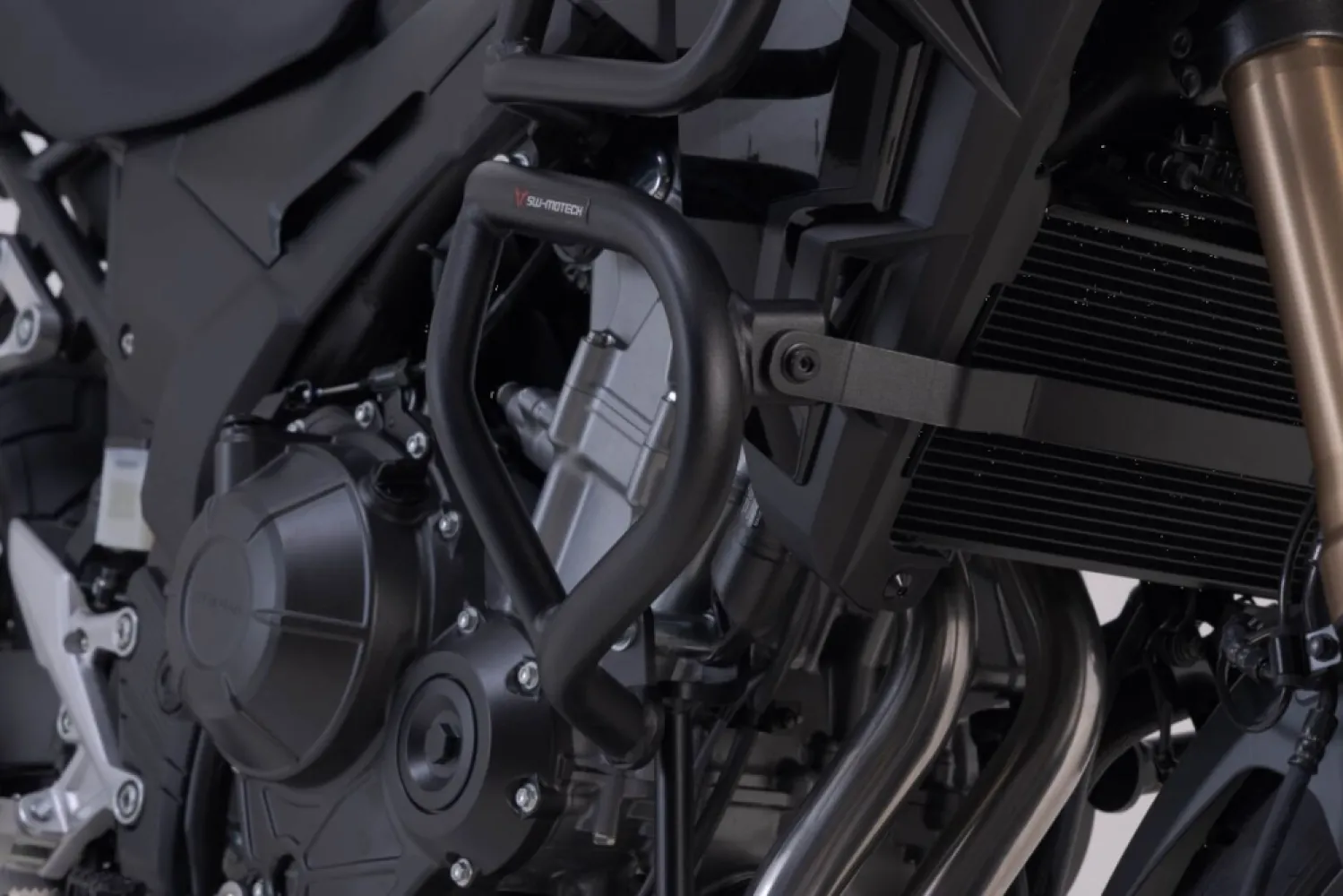 SW-MOTECH - UPPER CRASH BAR - 05062031