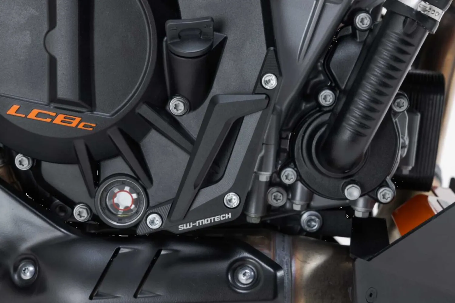 SW-MOTECH - ENGINE CASE PROTECTOR - 05062382