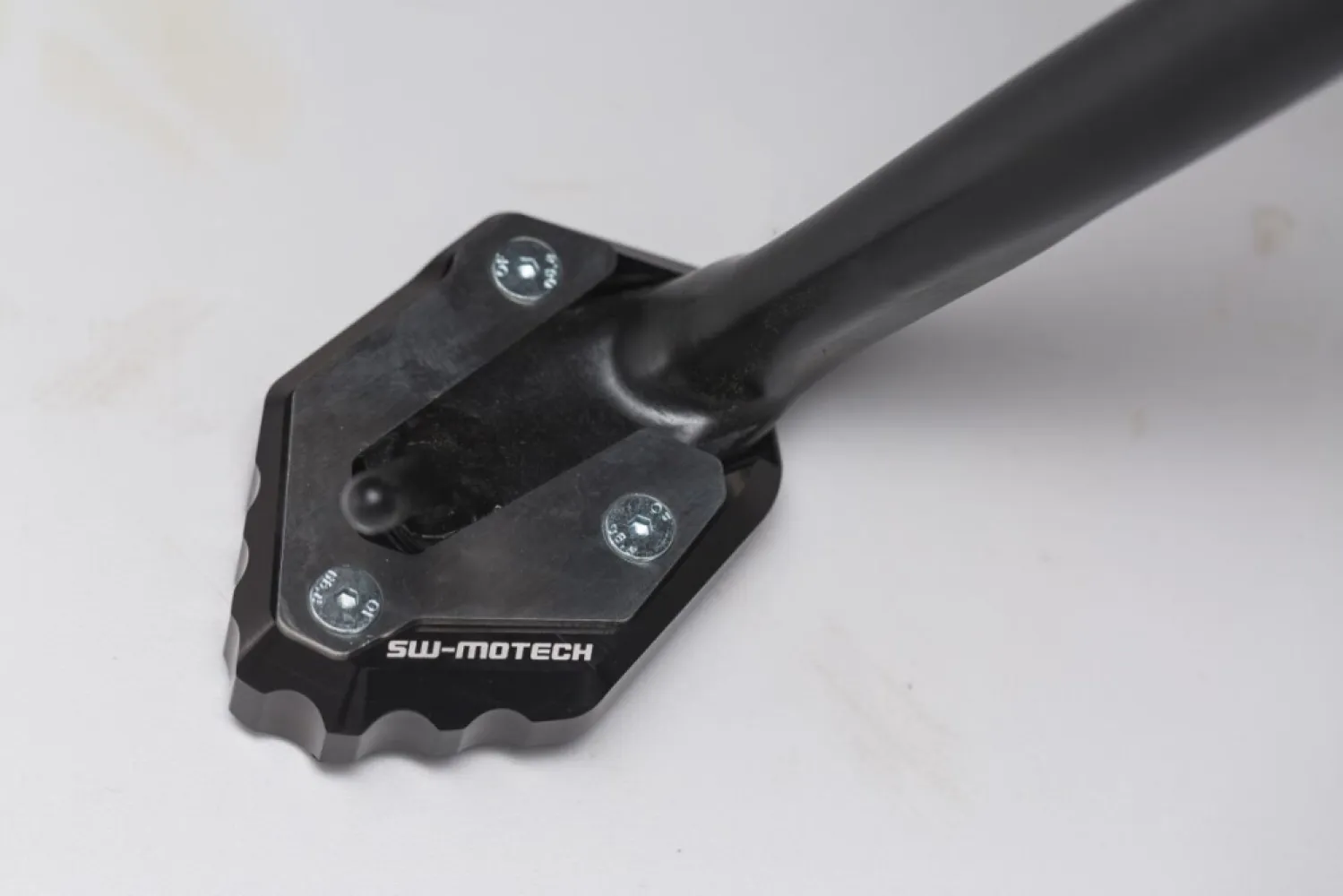 SW-MOTECH - SIDESTAND FOOT EXT - 05100462