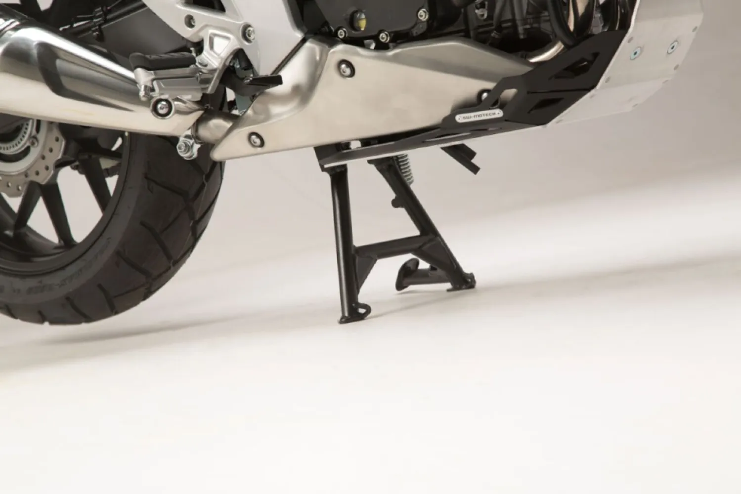 SW-MOTECH - CENTER STAND HON CB500 - 05100495