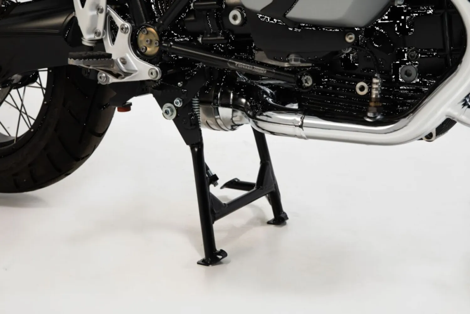 SW-MOTECH - CENTERSTAND - 05100606